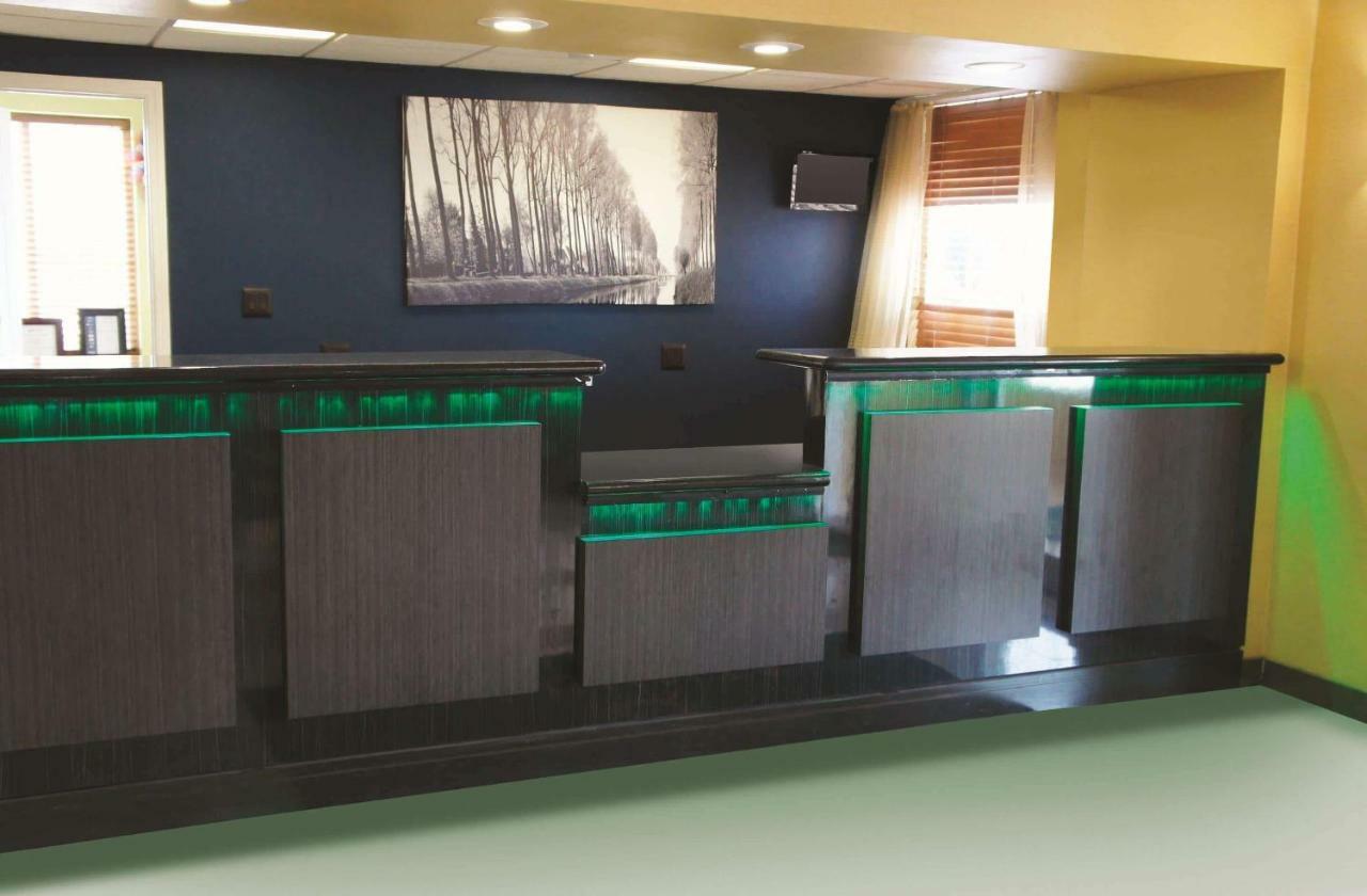 La Quinta Inn & Suites Τούλσα Εξωτερικό φωτογραφία