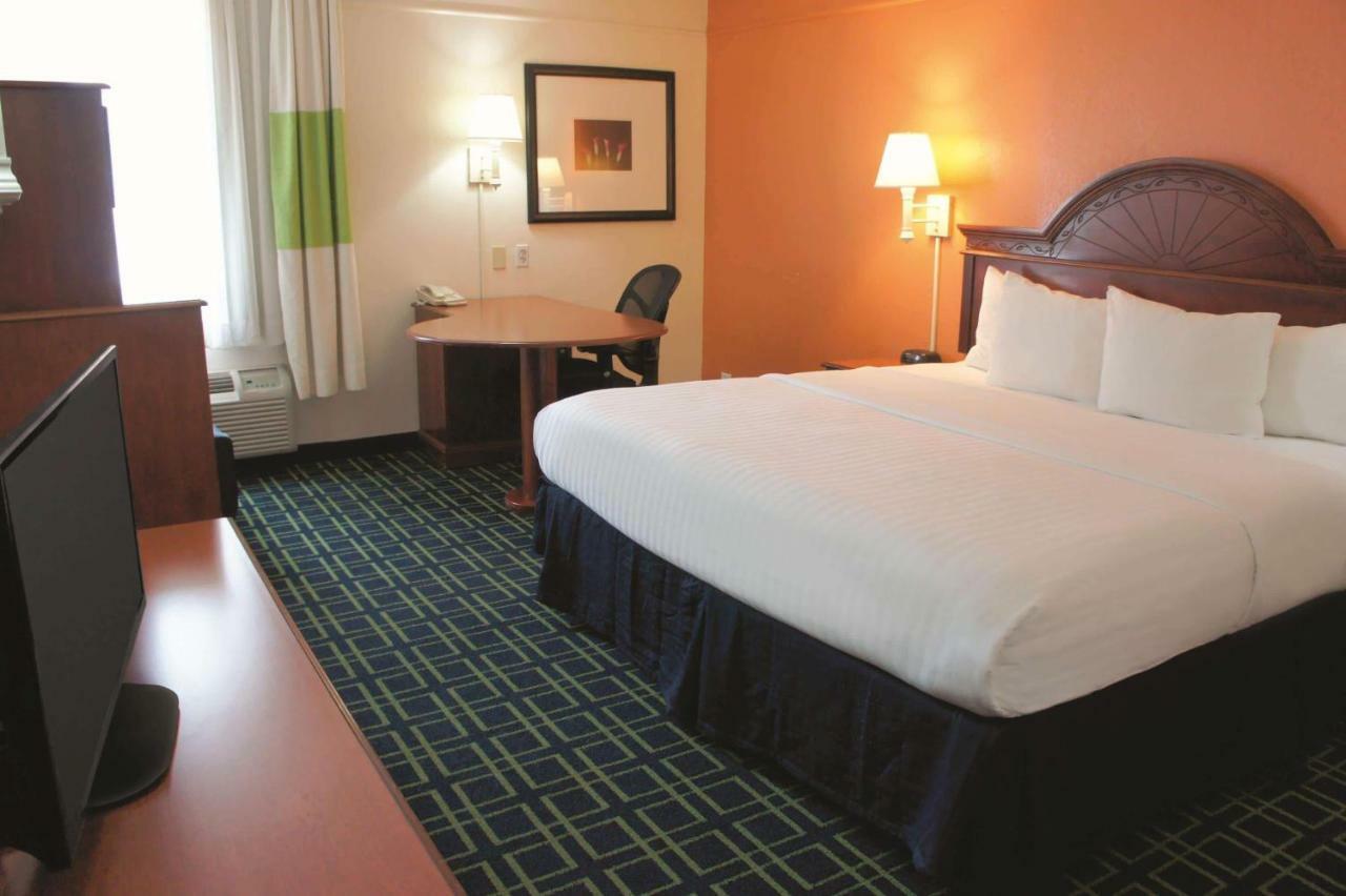 La Quinta Inn & Suites Τούλσα Εξωτερικό φωτογραφία