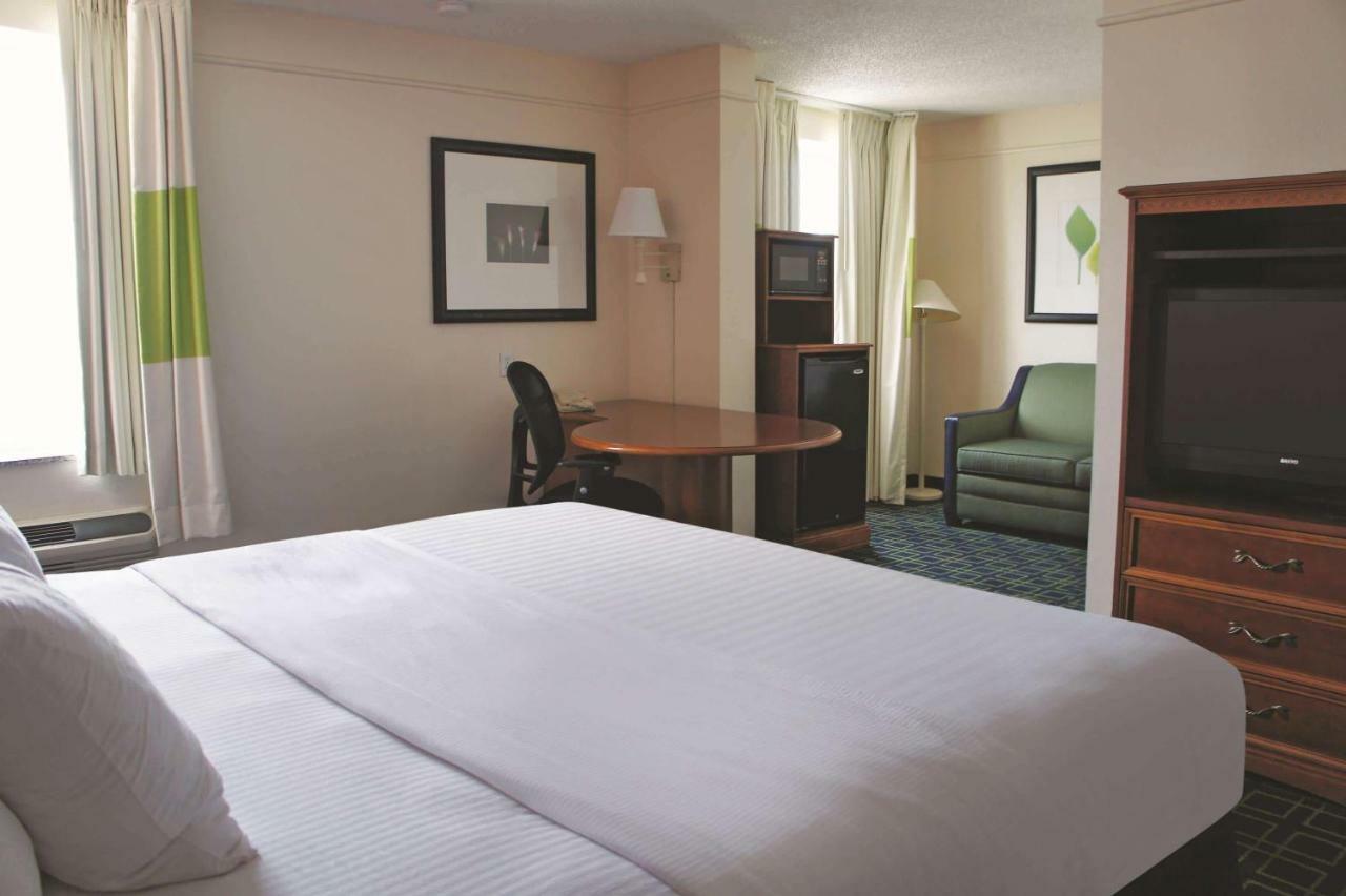 La Quinta Inn & Suites Τούλσα Εξωτερικό φωτογραφία